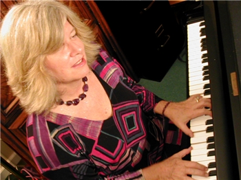 Cathy Dewitt
